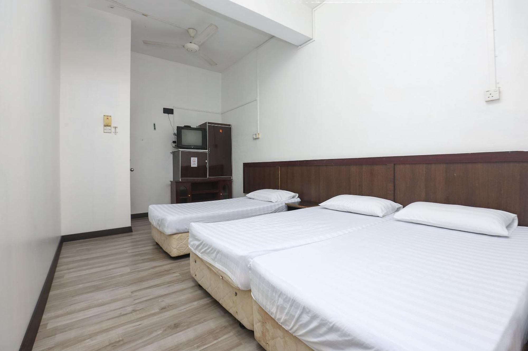 SPOT ON 89755 D&d Budget Inn Kota Bharu Exterior foto