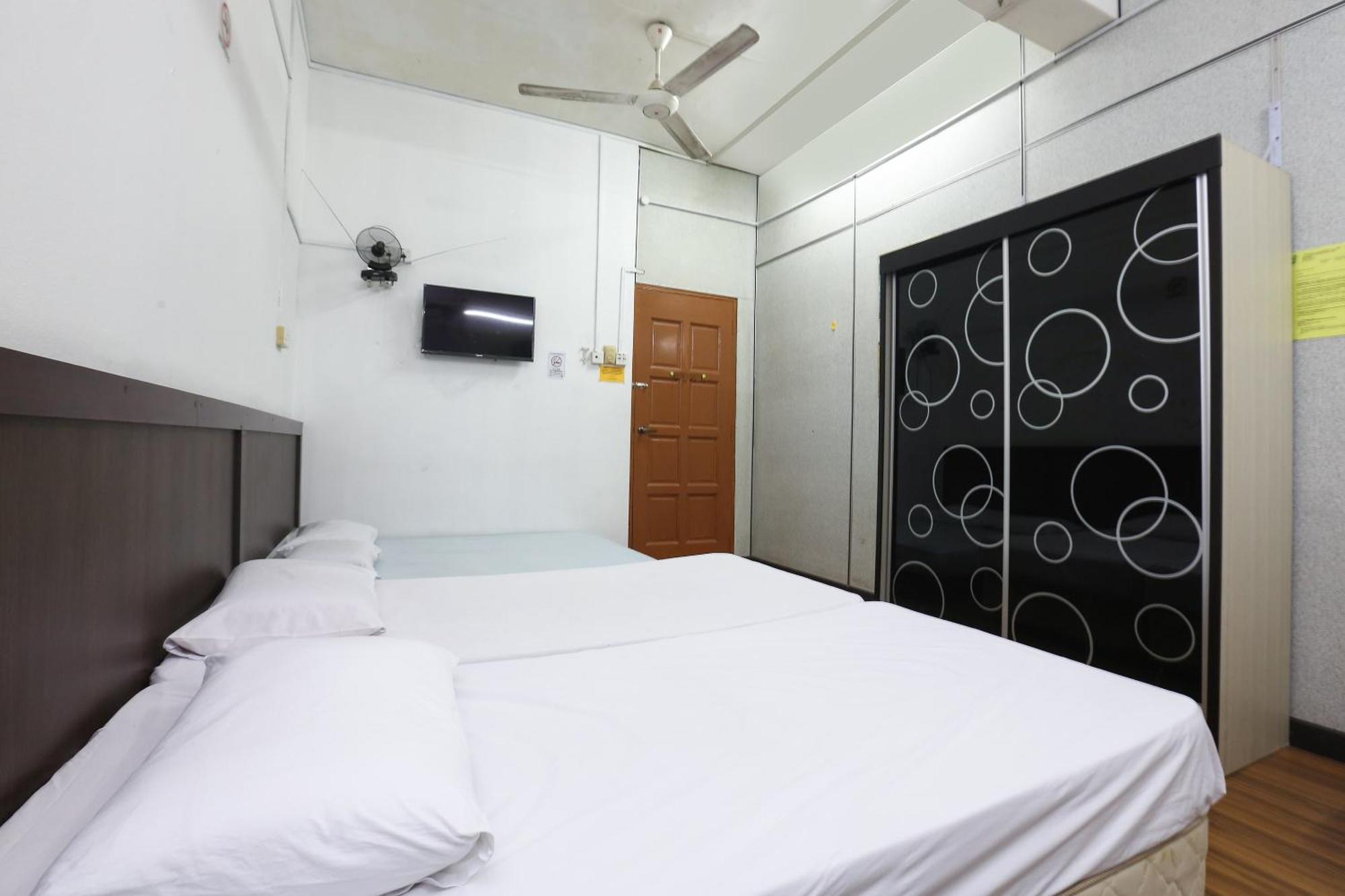 SPOT ON 89755 D&d Budget Inn Kota Bharu Exterior foto